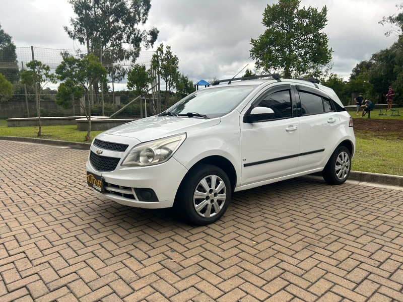 AGILE 1.4 MPFI LT 8V FLEX 4P MANUAL - 2011 - CANELA
