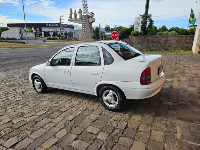classic 1.6 mpfi life 8v gasolina 4p manual 2007 veranopolis