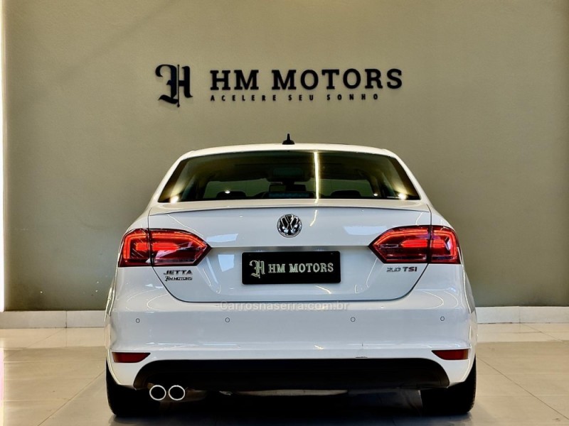JETTA 2.0 TSI HIGHLINE 211CV GASOLINA 4P DSG - 2014 - CAXIAS DO SUL