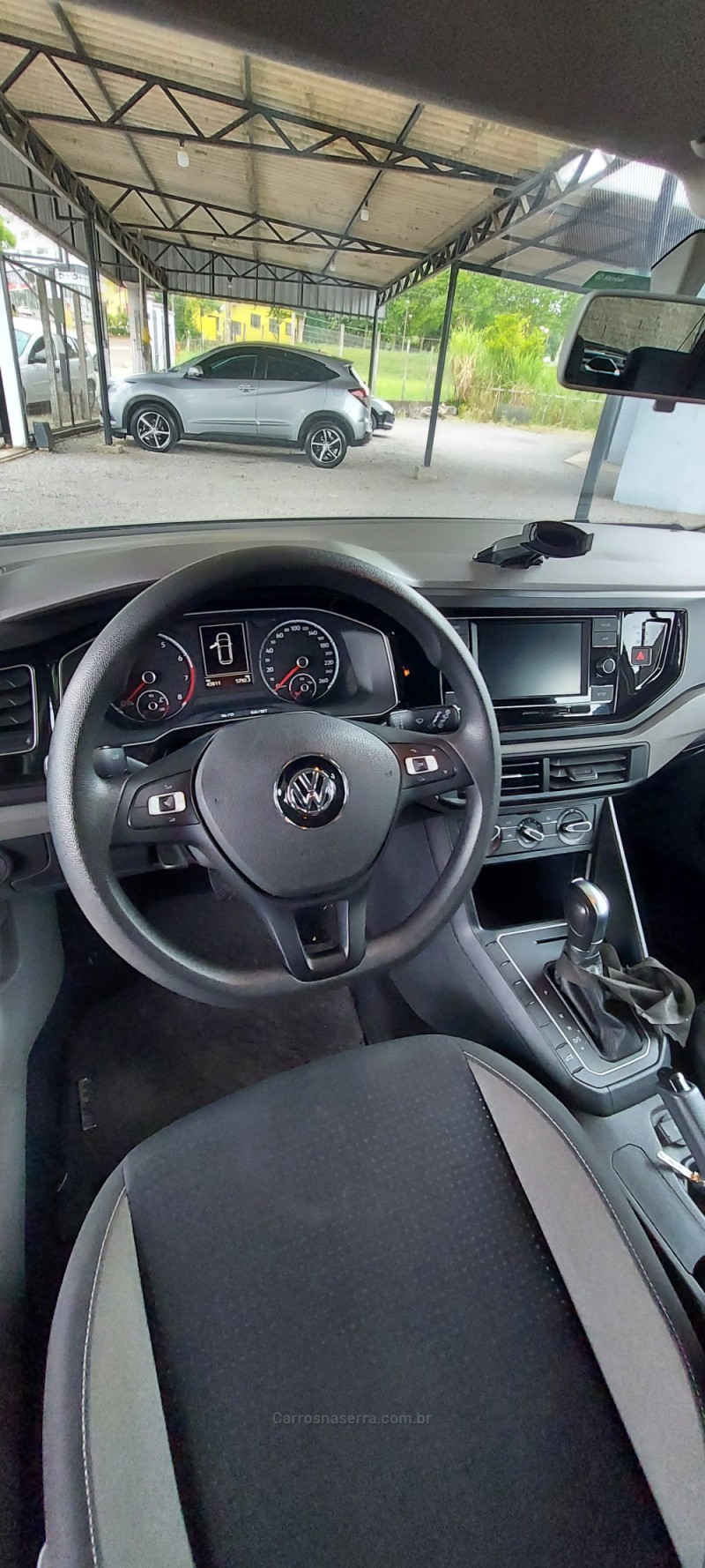 POLO 1.0 200 TSI COMFORTLINE AUTOMÁTICO - 2018 - BOM PRINCíPIO