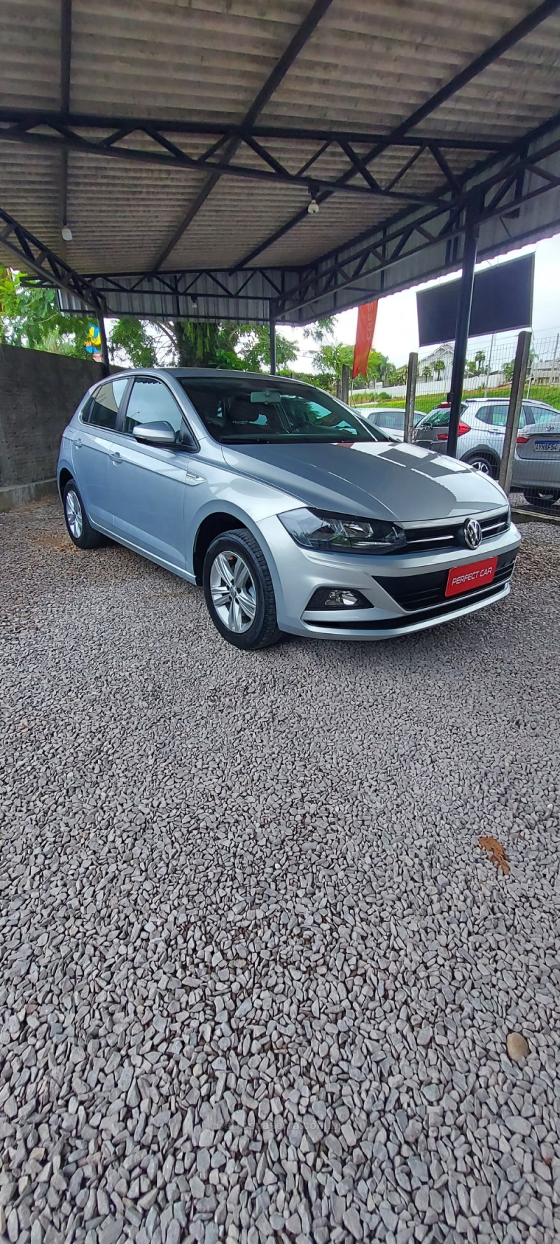 POLO 1.0 200 TSI COMFORTLINE AUTOMÁTICO - 2018 - BOM PRINCíPIO