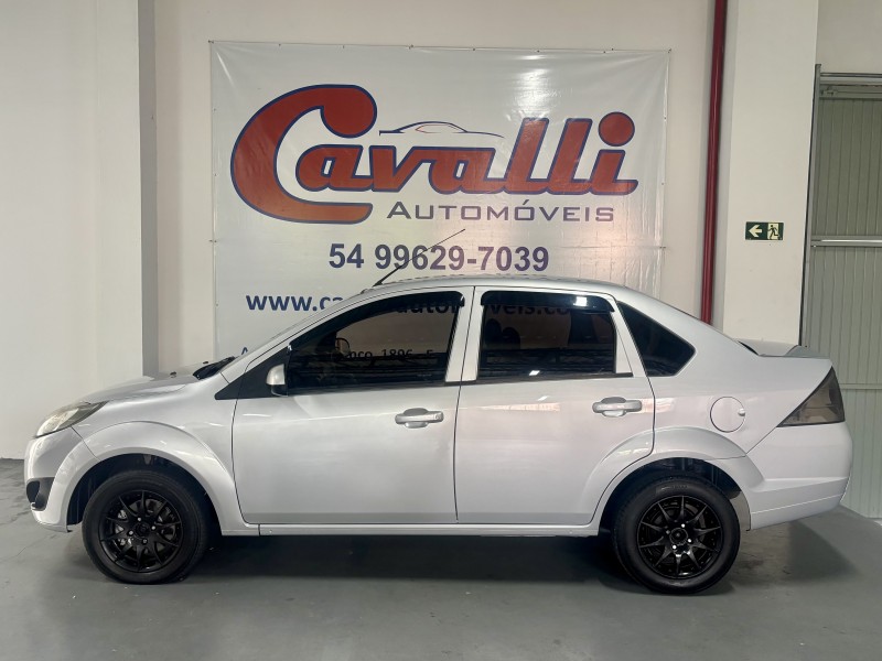 FIESTA 1.6 ROCAM SEDAN 8V FLEX 4P MANUAL - 2013 - CAXIAS DO SUL
