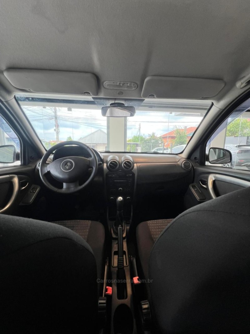 SANDERO 1.6 EXPRESSION 16V FLEX 4P MANUAL - 2013 - CAXIAS DO SUL