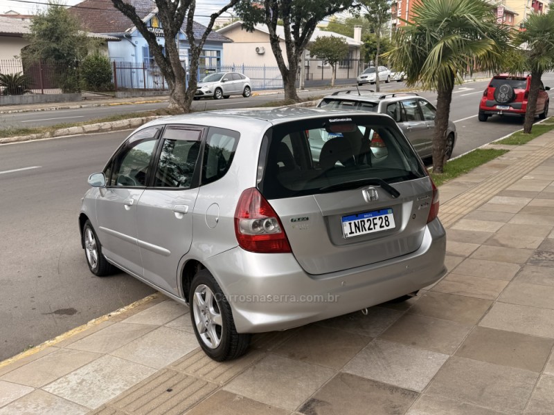 FIT 1.4 LX 8V FLEX 4P MANUAL - 2007 - FARROUPILHA