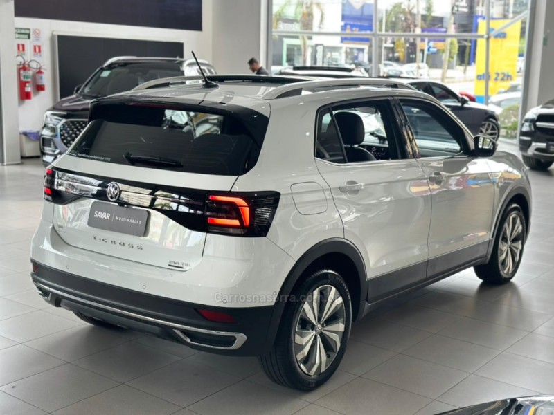 T-CROSS 1.4 HIGHLINE TSI 16V FLEX 4P AUTOMÁTICO - 2020 - NOVO HAMBURGO