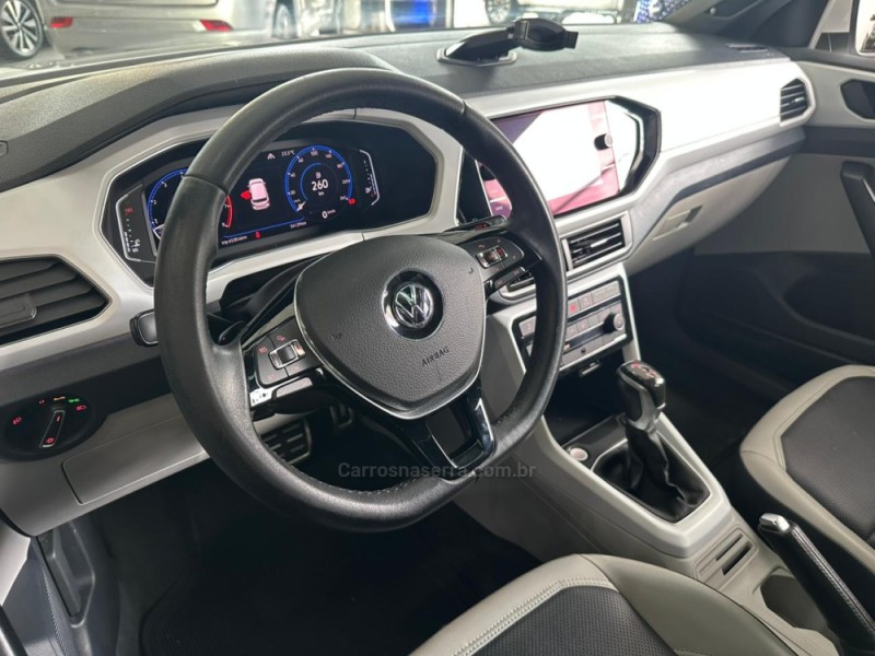 T-CROSS 1.4 HIGHLINE TSI 16V FLEX 4P AUTOMÁTICO - 2020 - NOVO HAMBURGO