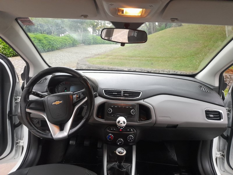 ONIX 1.0 LT4 12V FLEX 4P MANUAL - 2019 - FARROUPILHA