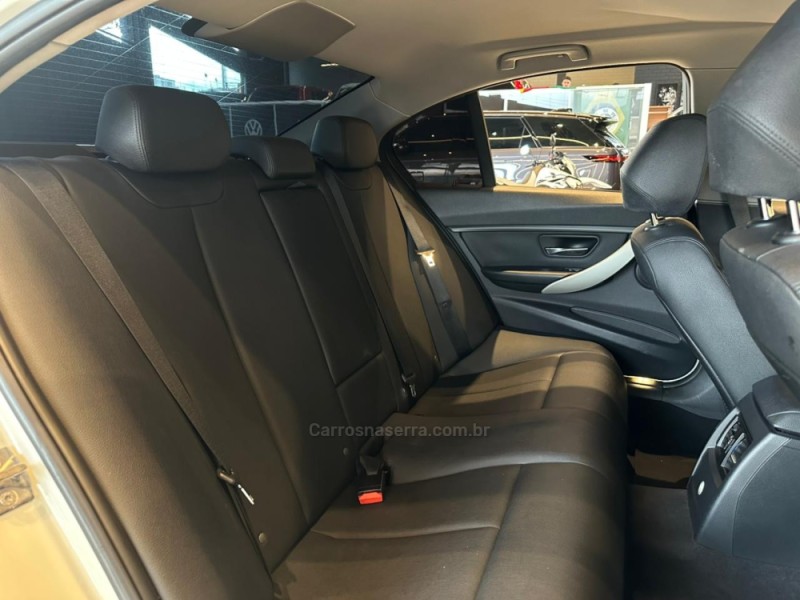 320I 2.0 16V TURBO ACTIVE FLEX 4P AUTOMÁTICO - 2014 - CAXIAS DO SUL