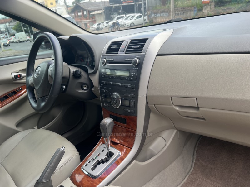 COROLLA 1.8 SE-G 16V FLEX 4P AUTOMÁTICO - 2010 - CAMPO BOM