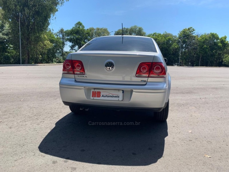 BORA 2.0 MI 8V GASOLINA 4P AUTOMÁTICO - 2008 - NOVA PETRóPOLIS