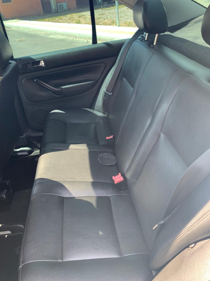 BORA 2.0 MI 8V GASOLINA 4P AUTOMÁTICO - 2008 - NOVA PETRóPOLIS