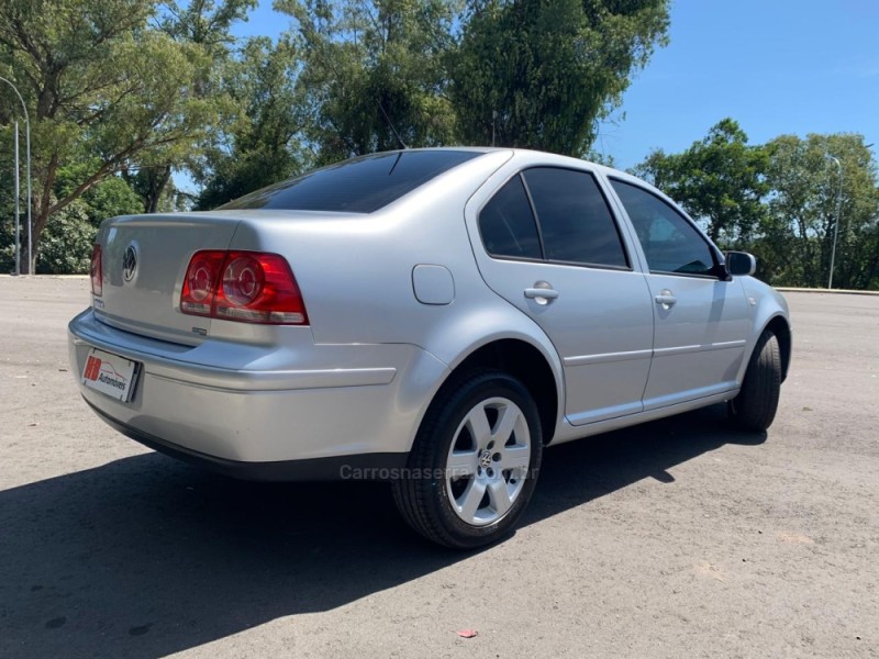 BORA 2.0 MI 8V GASOLINA 4P AUTOMÁTICO - 2008 - NOVA PETRóPOLIS
