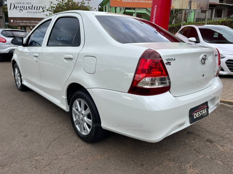 ETIOS 1.5 X PLUS SEDAN 16V FLEX 4P AUTOMÁTICO - 2021 - DOIS IRMãOS