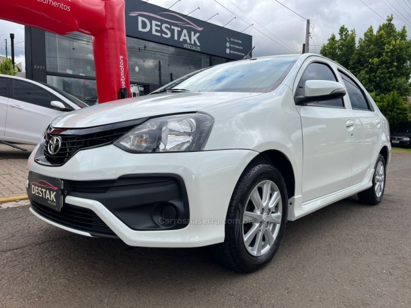 etios 1.5 x plus sedan 16v flex 4p automatico 2021 dois irmaos