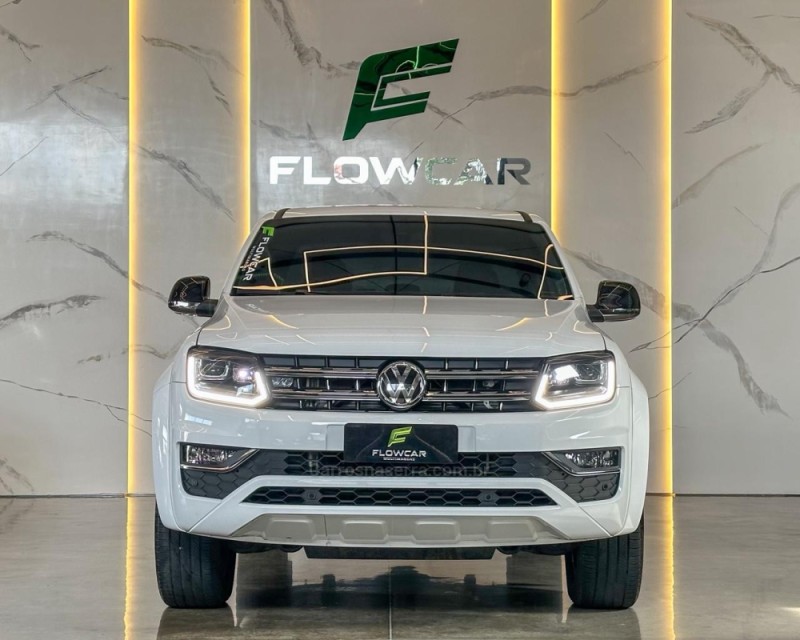 AMAROK 3.0 V6 TDI HIGHLINE CD DIESEL 4MOTION AUTOMÁTICO - 2024 - GARIBALDI