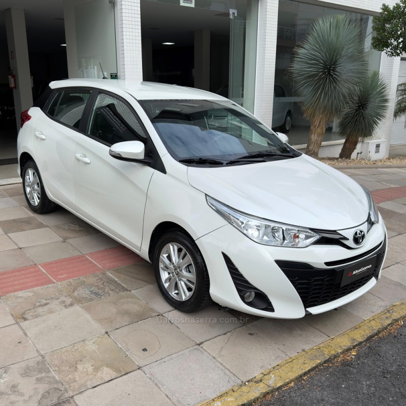 YARIS 1.3 16V FLEX XL PLUS TECH MULTIDRIVE17 - 2019 - FLORES DA CUNHA