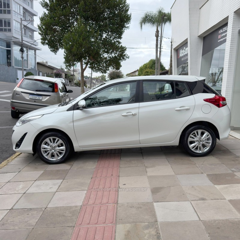 YARIS 1.3 16V FLEX XL PLUS TECH MULTIDRIVE17 - 2019 - FLORES DA CUNHA