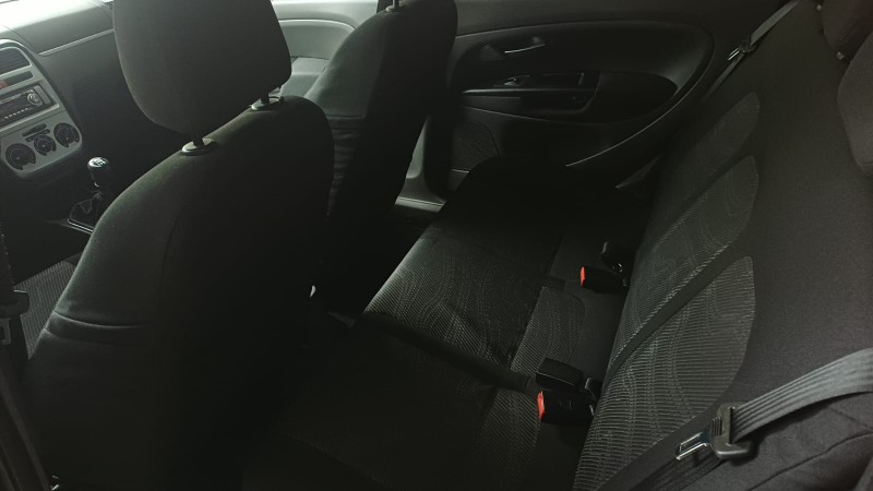 PUNTO 1.4 ELX 8V FLEX 4P MANUAL - 2010 - CAXIAS DO SUL