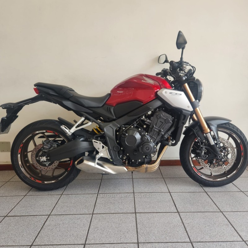 CB 650R  - 2020 - FARROUPILHA