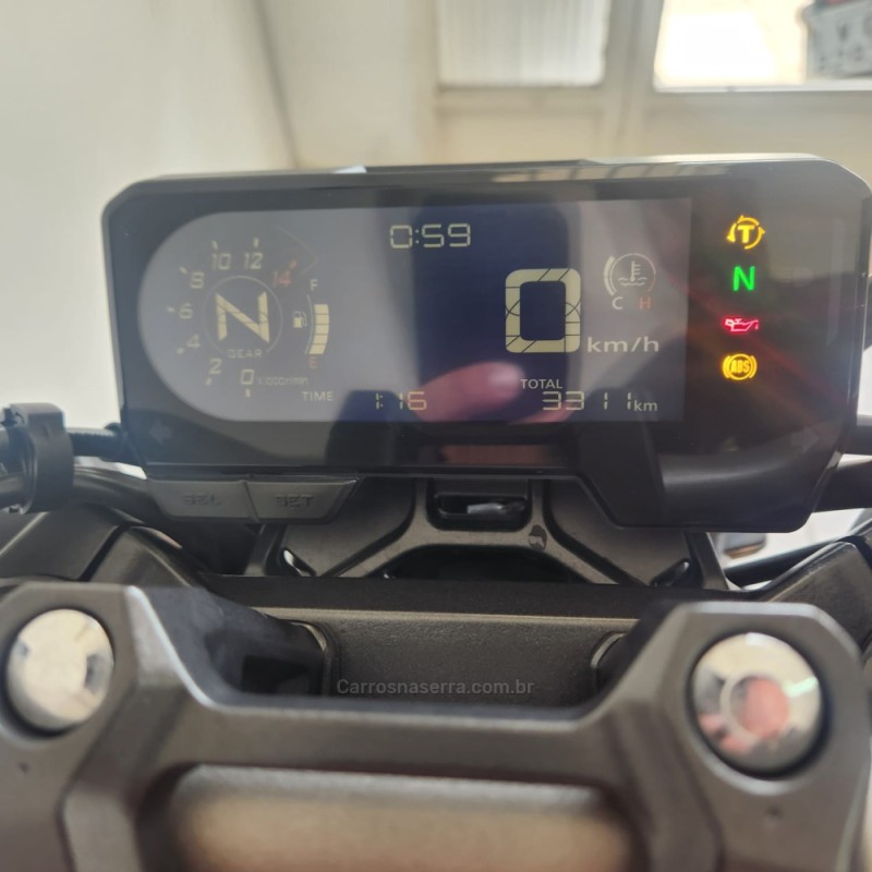 CB 650R  - 2020 - FARROUPILHA