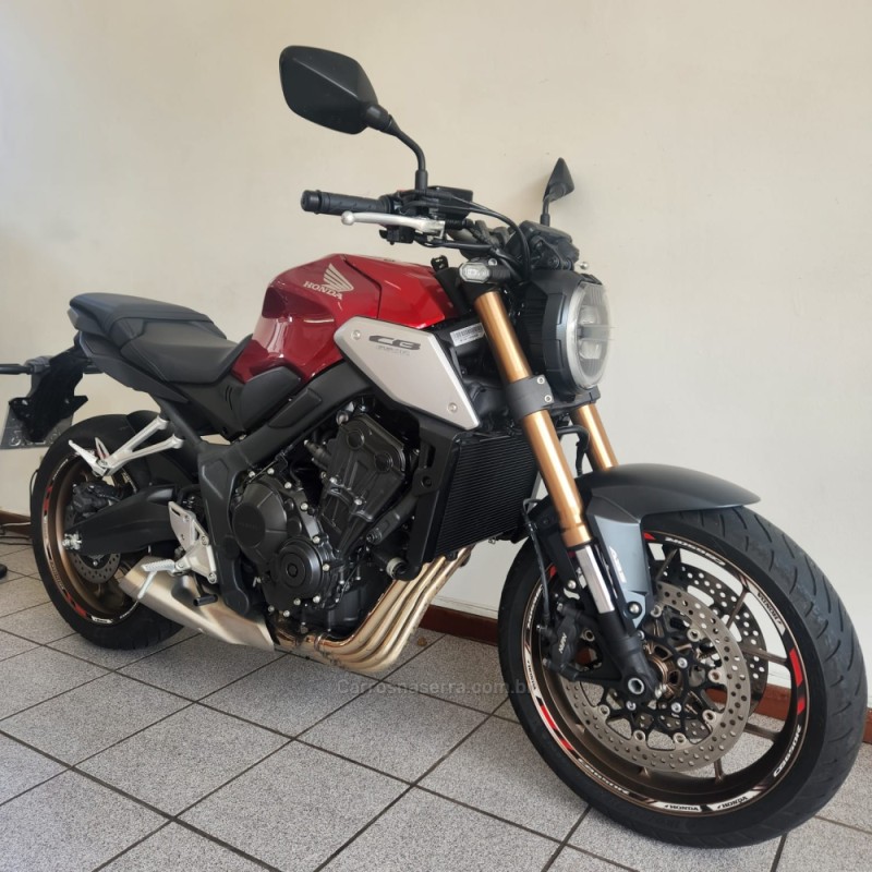 CB 650R  - 2020 - FARROUPILHA