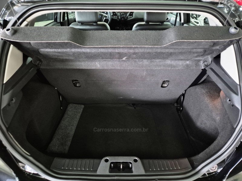 FIESTA 1.6 TITANIUM HATCH 16V FLEX 4P AUTOMÁTICO - 2016 - CAXIAS DO SUL