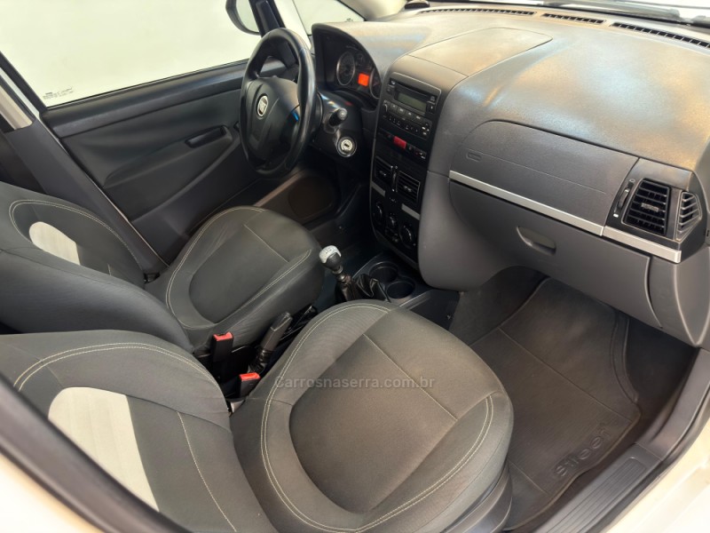 IDEA 1.4 MPI ATTRACTIVE 8V FLEX 4P MANUAL - 2011 - BOM RETIRO DO SUL