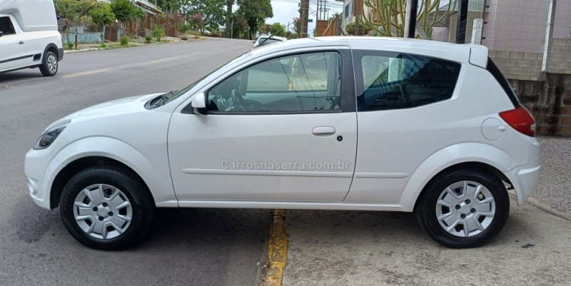 KA 1.0 MPI 8V FLEX 2P MANUAL - 2010 - FARROUPILHA