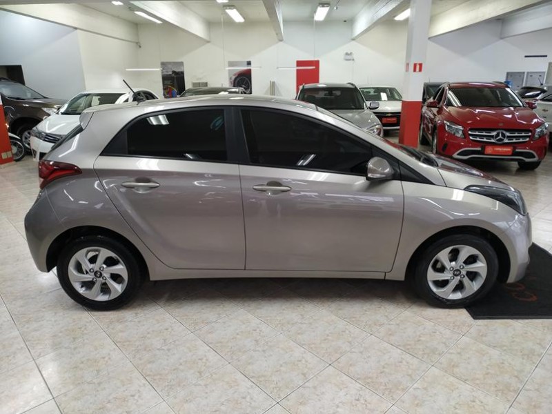 HB20 1.6 COMFORT PLUS 16V FLEX 4P MANUAL - 2016 - CAXIAS DO SUL