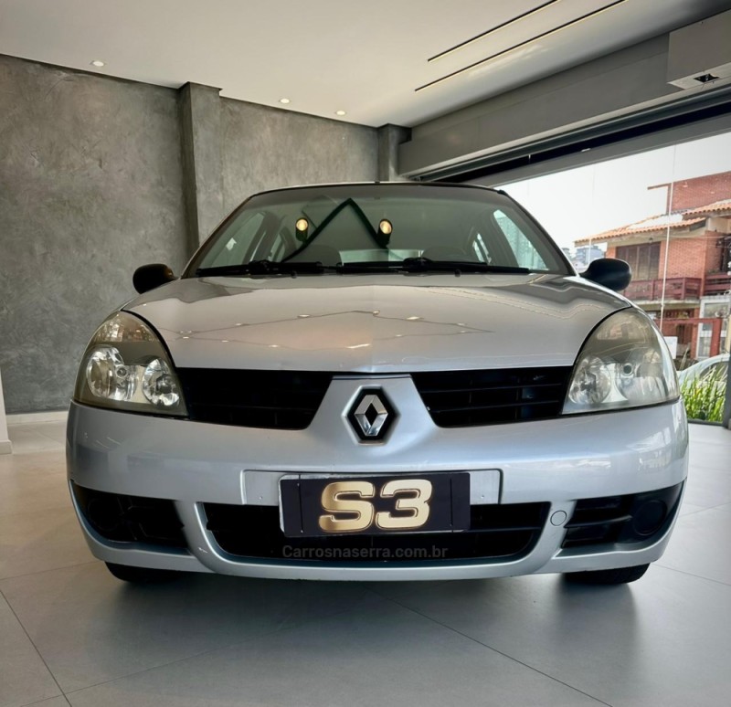 CLIO 1.0 AUTHENTIQUE 8V GASOLINA 4P MANUAL - 2006 - CAXIAS DO SUL