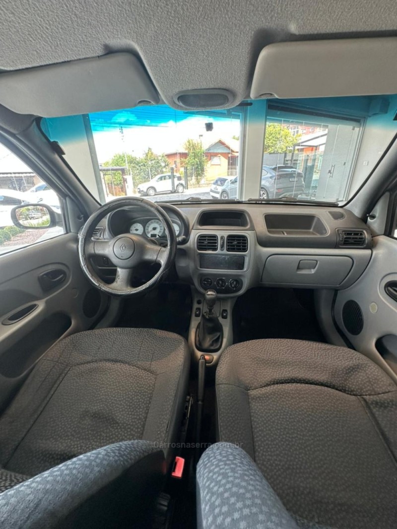 CLIO 1.0 AUTHENTIQUE 8V GASOLINA 4P MANUAL - 2006 - CAXIAS DO SUL