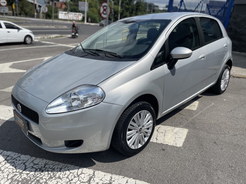 PUNTO 1.4 ATTRACTIVE 8V FLEX 4P MANUAL - 2012 - CAXIAS DO SUL