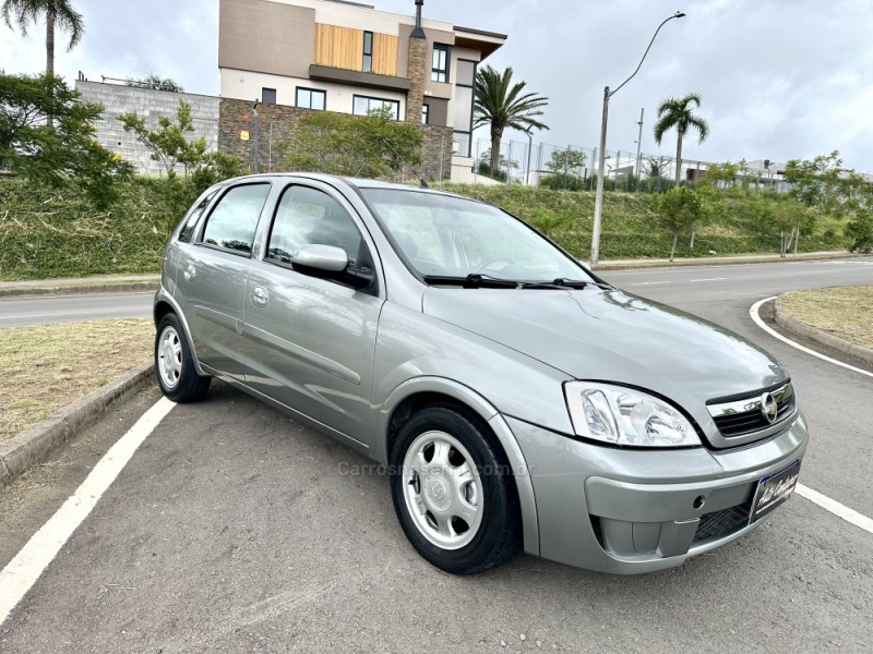 CORSA 1.4 MPFI MAXX 8V FLEX 4P MANUAL - 2009 - CAXIAS DO SUL