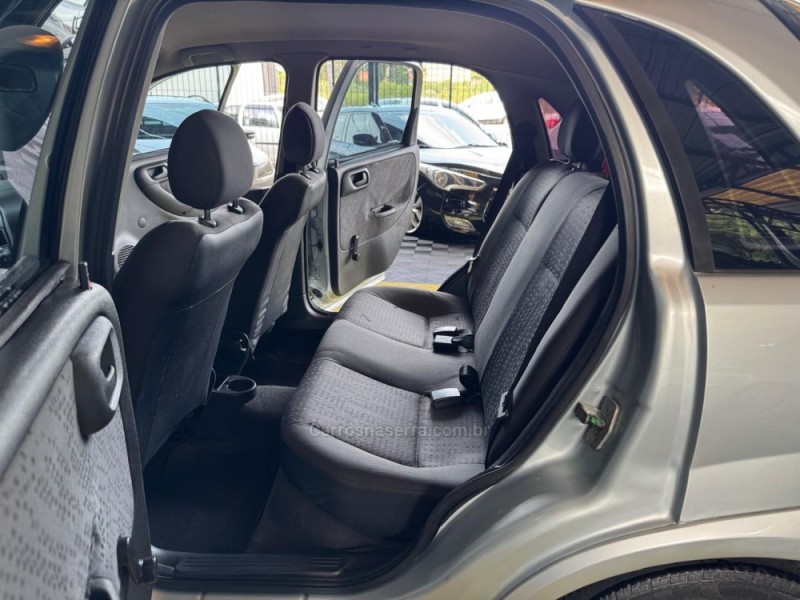 CORSA 1.4 MPFI MAXX 8V FLEX 4P MANUAL - 2008 - CAXIAS DO SUL