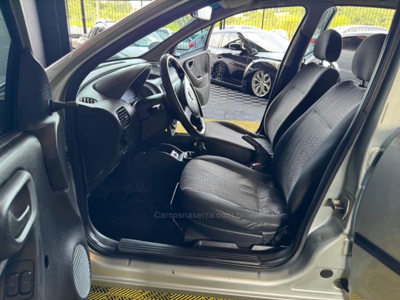 CORSA 1.4 MPFI MAXX 8V FLEX 4P MANUAL - 2008 - CAXIAS DO SUL