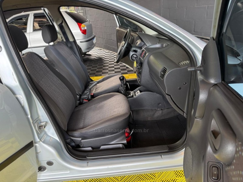 CORSA 1.4 MPFI MAXX 8V FLEX 4P MANUAL - 2008 - CAXIAS DO SUL