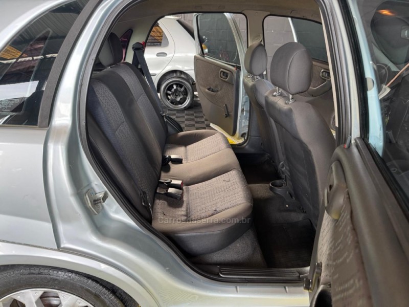 CORSA 1.4 MPFI MAXX 8V FLEX 4P MANUAL - 2008 - CAXIAS DO SUL