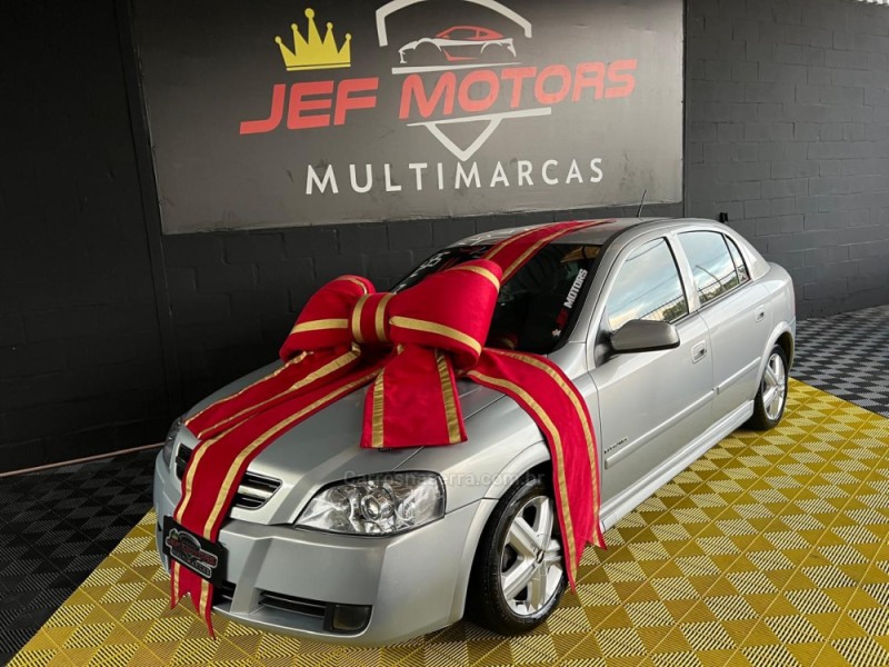 astra 2.0 mpfi elegance sedan 8v flex 4p manual 2005 caxias do sul
