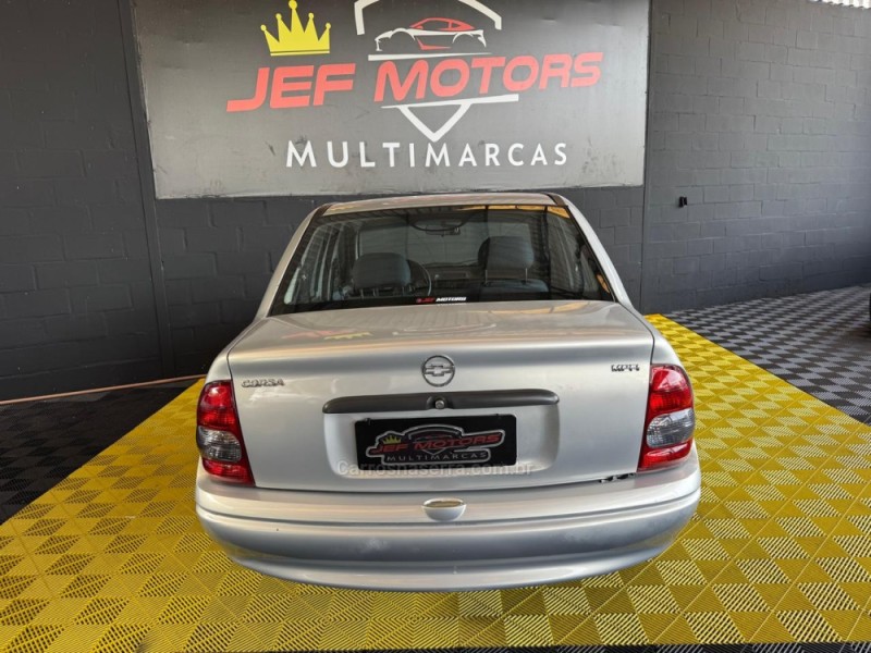 CORSA 1.0 MPFI CLASSIC SEDAN 8V GASOLINA 4P MANUAL - 2000 - CAXIAS DO SUL