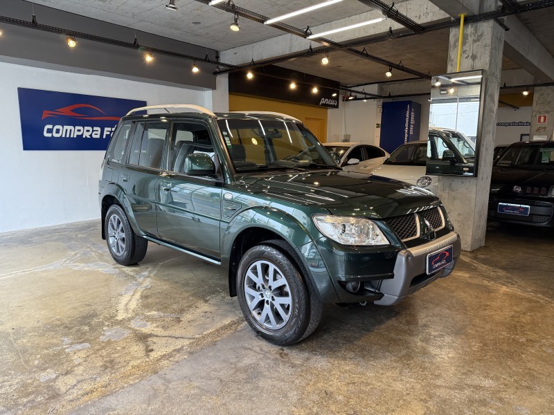PAJERO TR4 2.0 O NEILL 4X4 16V 140CV FLEX 4P AUTOMÁTICO - 2015 - BENTO GONçALVES