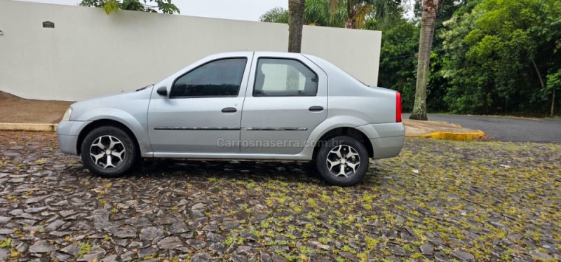 LOGAN 1.0 EXPRESSION 12V FLEX 4P MANUAL - 2008 - IVOTI