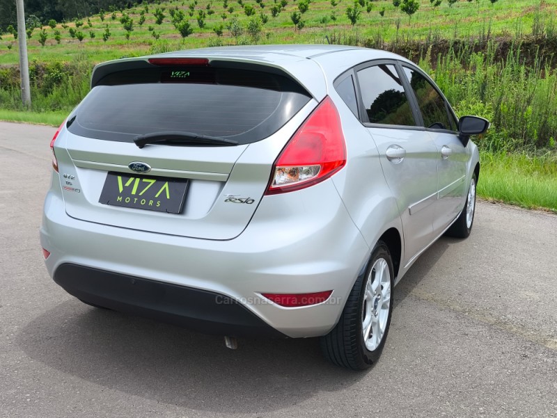 FIESTA 1.6 SE HATCH 16V FLEX 4P AUTOMÁTICO - 2015 - CAXIAS DO SUL