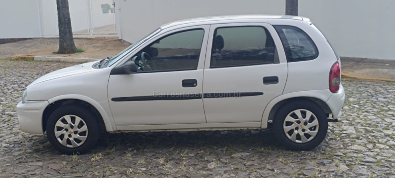 CORSA 1.0 EFI WIND 8V GASOLINA 4P MANUAL - 2000 - IVOTI