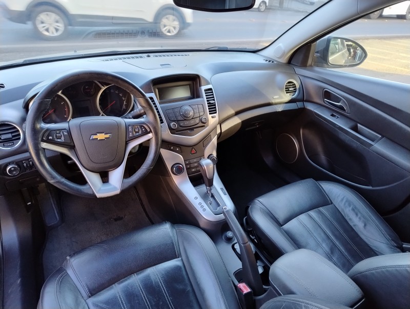 CRUZE 1.8 LT SPORT6 16V FLEX 4P AUTOMÁTICO - 2013 - VACARIA