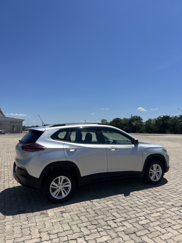 TRACKER 1.0 12V TURBO FLEX 4P AUTOMÁTICO - 2023 - ANTôNIO PRADO