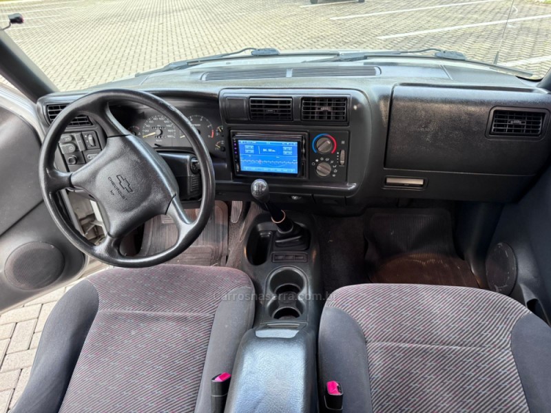 S10 2.8 4X2 CD 12V TURBO INTERCOOLER DIESEL 4P MANUAL - 2000 - CAXIAS DO SUL