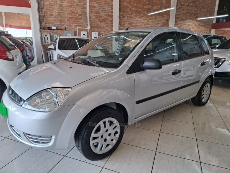 FIESTA 1.0 MPI PERSONNALITÉ 8V FLEX 4P MANUAL - 2003 - BENTO GONçALVES