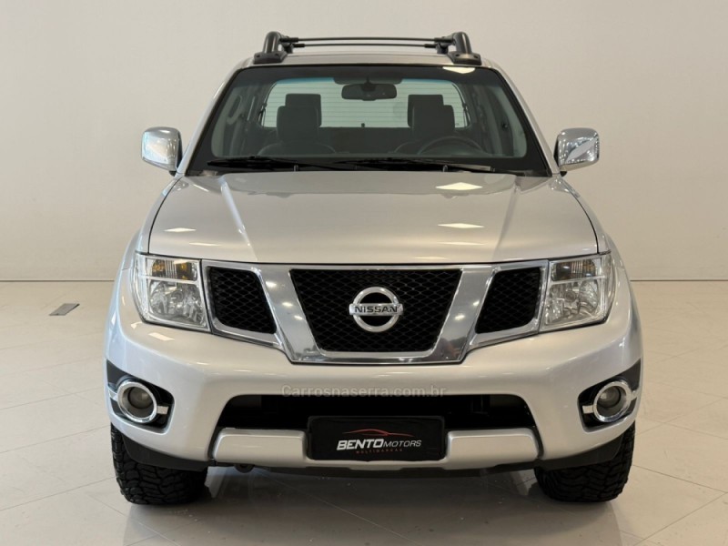 FRONTIER 2.5 SL 4X4 CD TURBO ELETRONIC DIESEL 4P AUTOMÁTICO - 2014 - BENTO GONçALVES