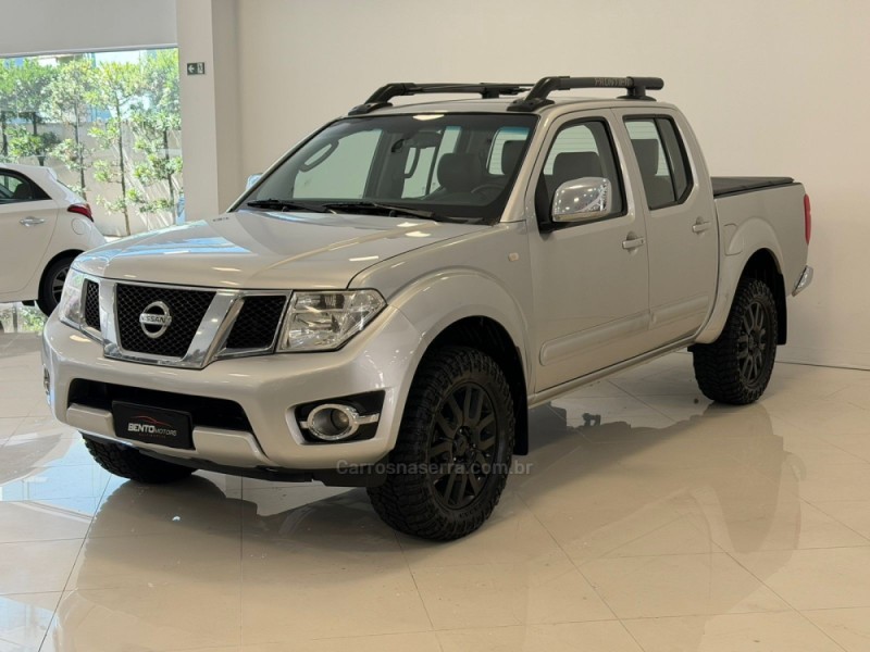 FRONTIER 2.5 SL 4X4 CD TURBO ELETRONIC DIESEL 4P AUTOMÁTICO - 2014 - BENTO GONçALVES