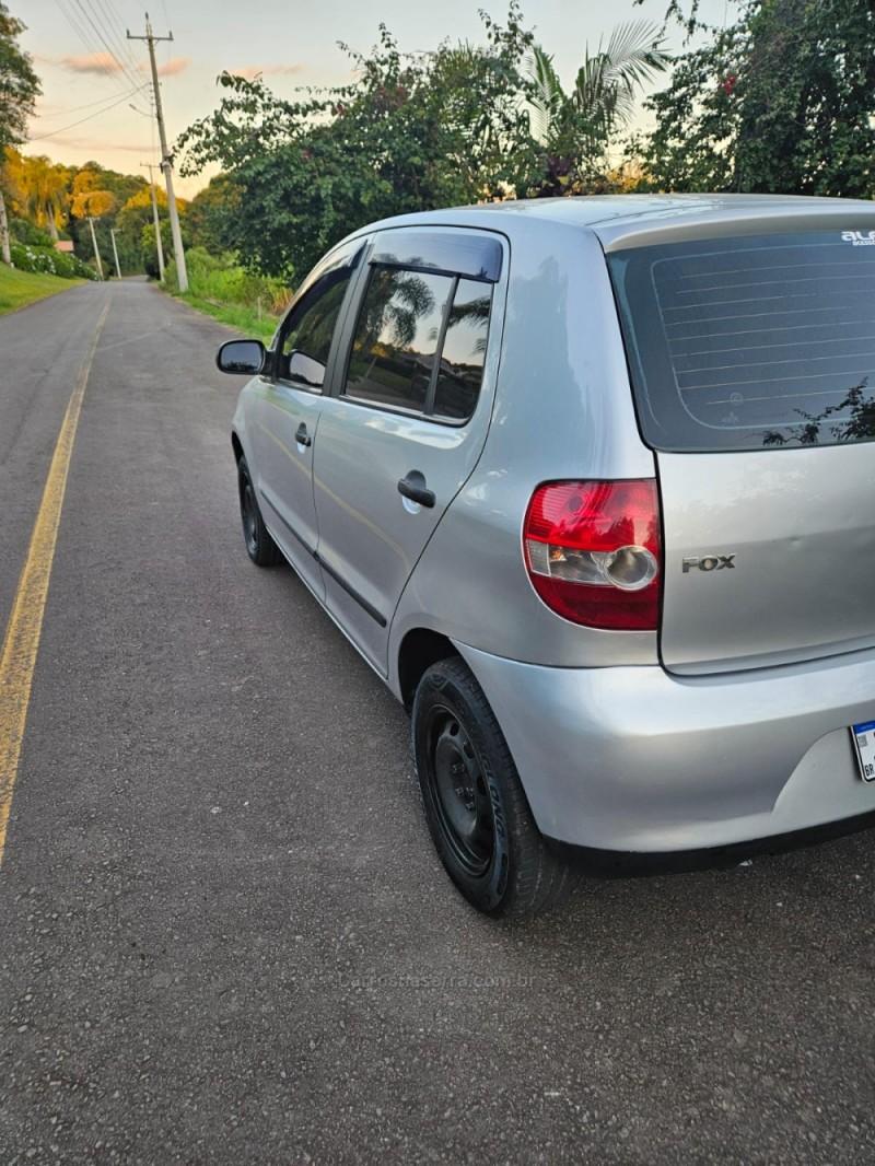 FOX 1.0 MI PLUS 8V FLEX 4P MANUAL - 2005 - VERANóPOLIS